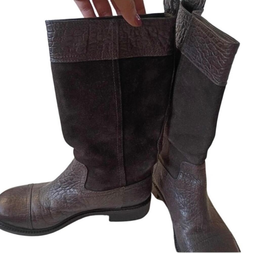 Tory Burch "Corey" mid-calf boots brown suede and croc-embossed textured leather - Picture 3 of 7